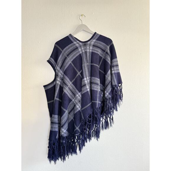 Dressbarn Poncho Scarf Wrap Blue Grey Plaid-One Size Fits Most - Picture 2 of 4
